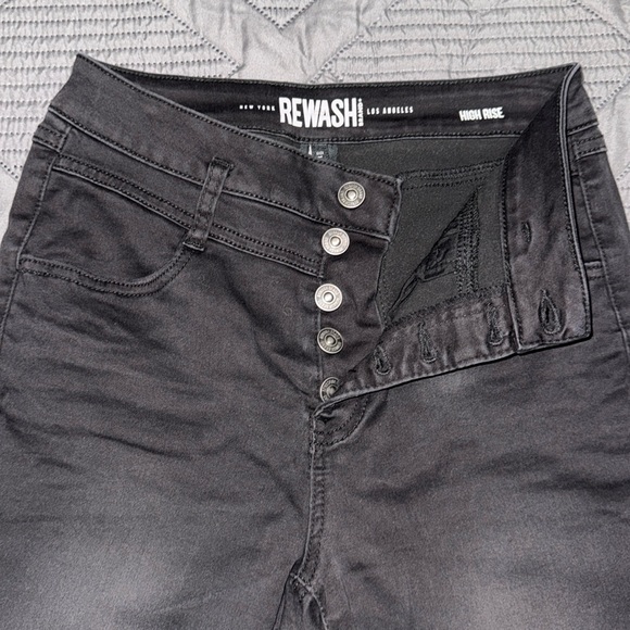 Rewash Women Juniors Skinny Jeans Color Black Size 5/27 Good Condition - Picture 2 of 6